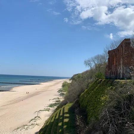 Hus - Caloroczne Komfortowe Szeregi Blisko Plazy 別荘