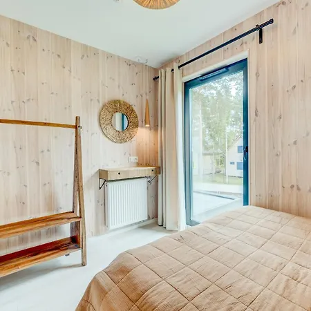 Hus - Caloroczne Komfortowe Szeregi Blisko Plazy * ポビエロボ