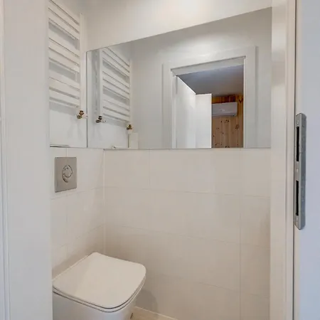 Hus - Caloroczne Komfortowe Szeregi Blisko Plazy Ferienhaus *