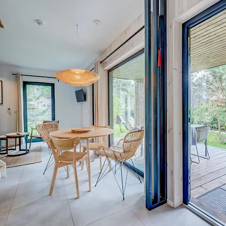 Hus - Caloroczne Komfortowe Szeregi Blisko Plazy Pobierowo