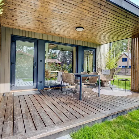 Hus - Caloroczne Komfortowe Szeregi Blisko Plazy 別荘 *