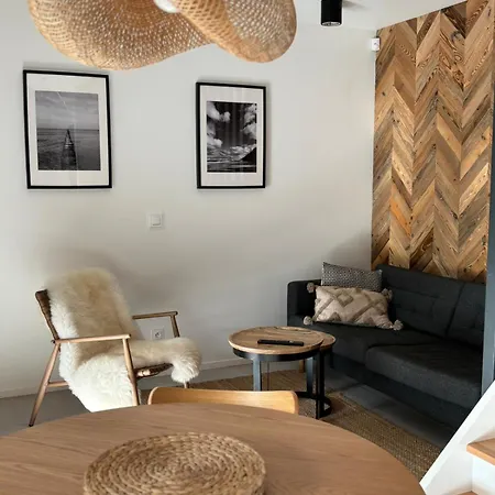 Hus - Caloroczne Komfortowe Szeregi Blisko Plazy *