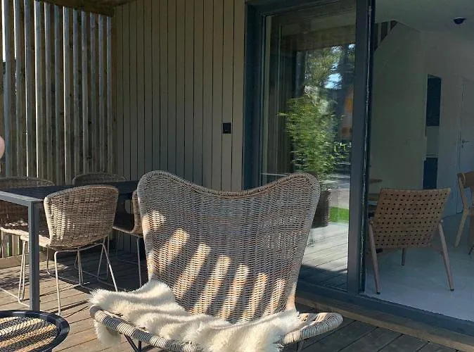 Hus - Caloroczne Komfortowe Szeregi Blisko Plazy Ferienhaus *